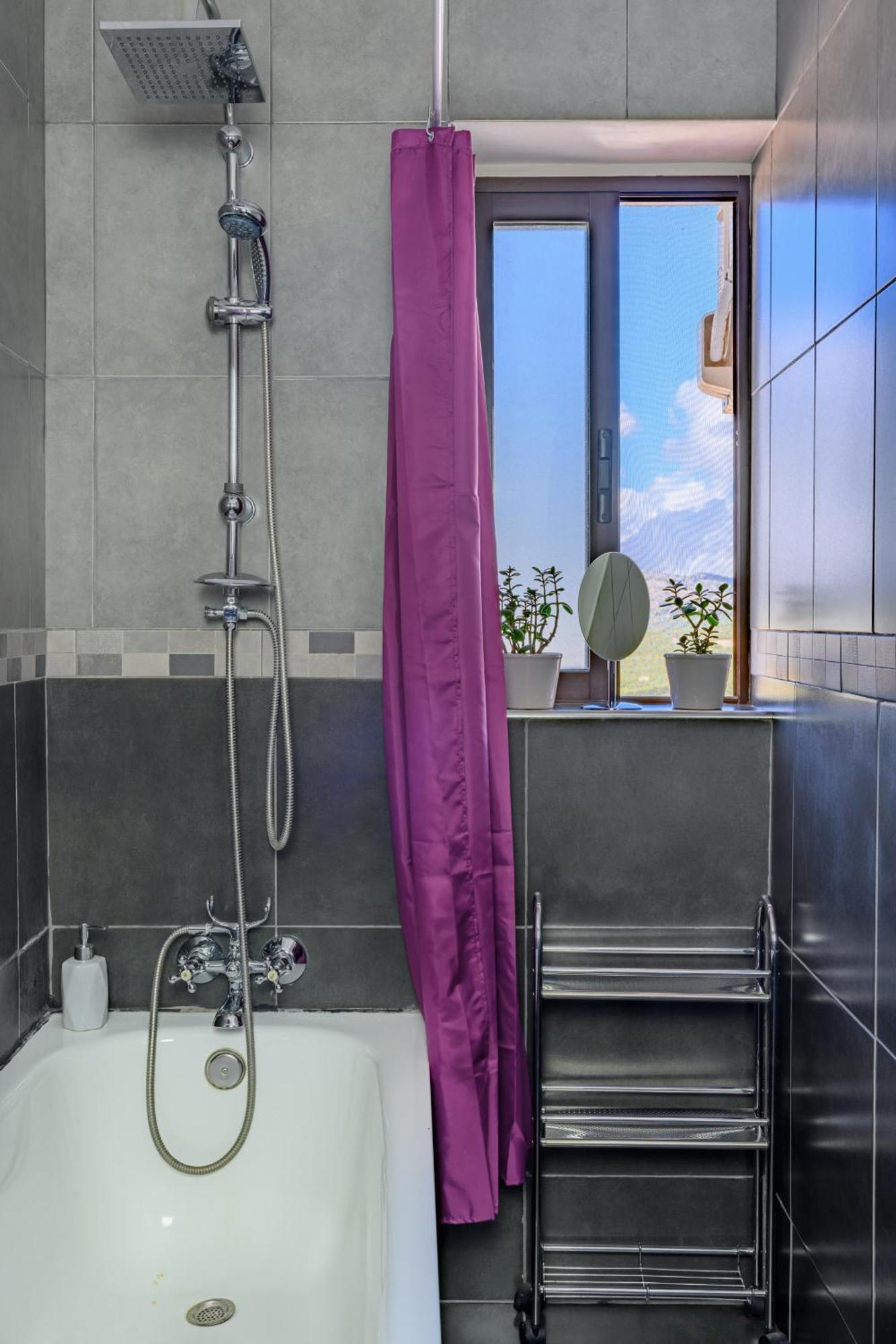 Astarte Guesthouse Castillo de Locubín 외부 사진